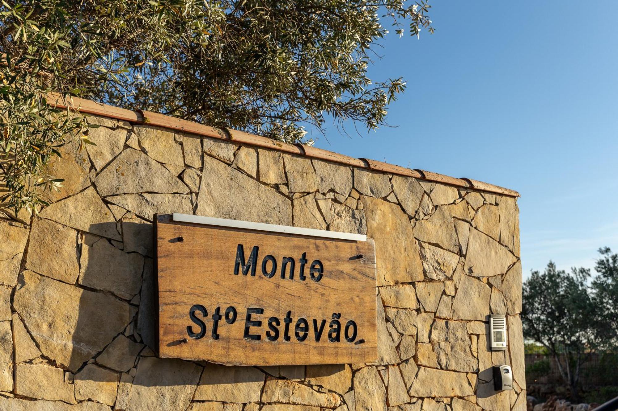 Villa Monte Santo Estevao Сілвеш Екстер'єр фото